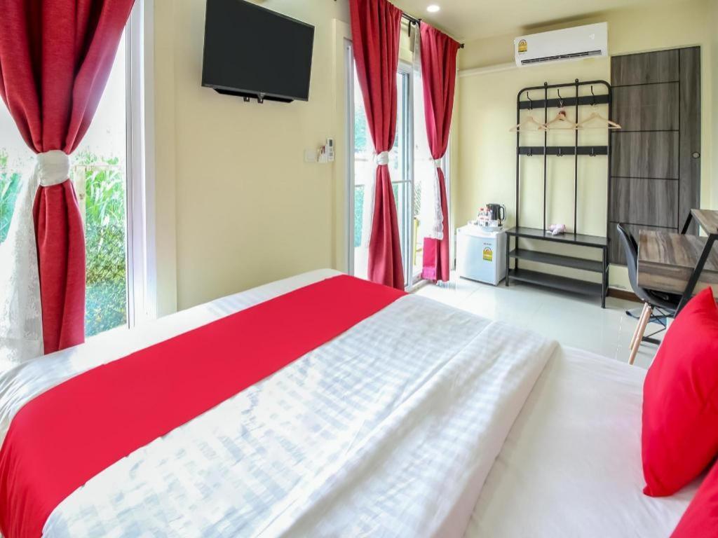 5 Diamond Hotel Bangkok Exterior photo